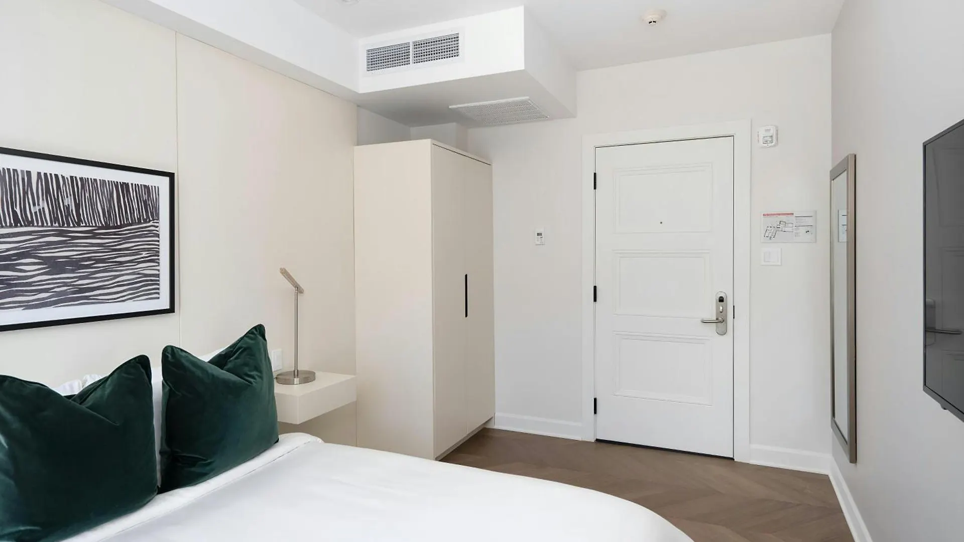 فندق Sonder By Marriott Bonvoy La Galerie مونتريال