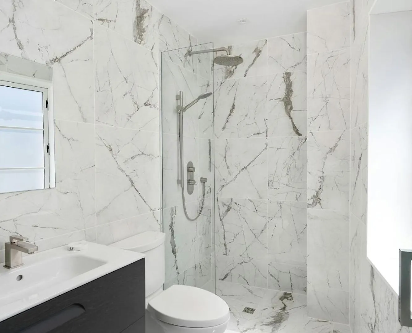 فندق Sonder By Marriott Bonvoy La Galerie مونتريال كندا